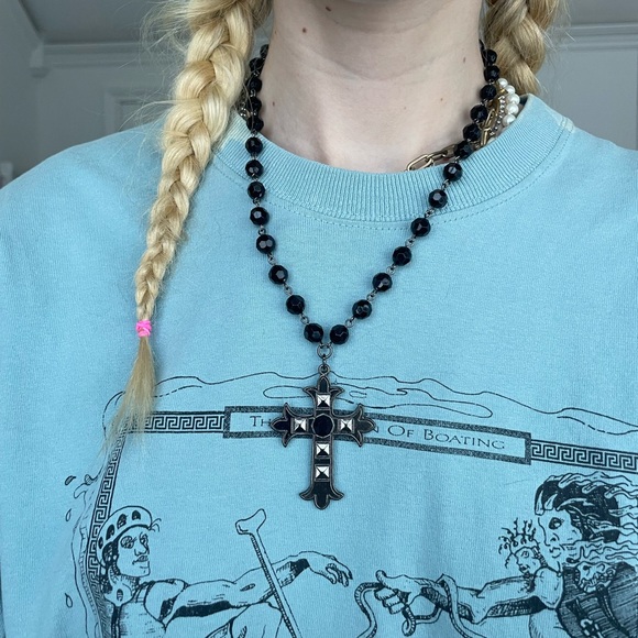 Cross pendant necklace - Picture 1 of 4